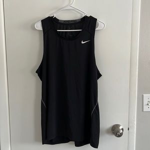 Nike Pro DRI-FIT, fitted Mens tank top